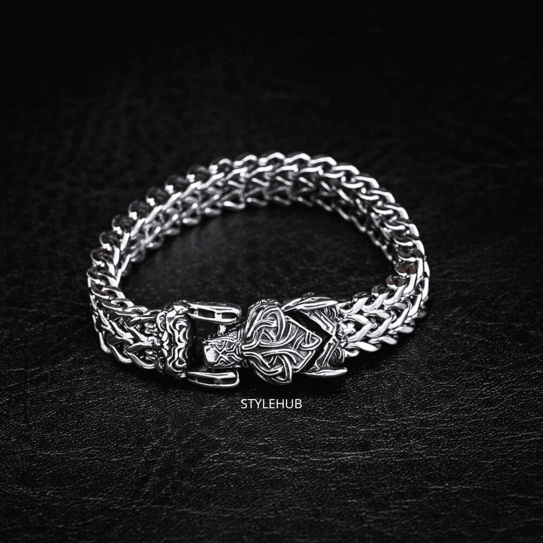 Potencia tu estilo con la pulsera Viking Wolfsteel